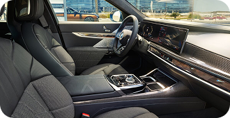 2025 BMW i7 Interior
